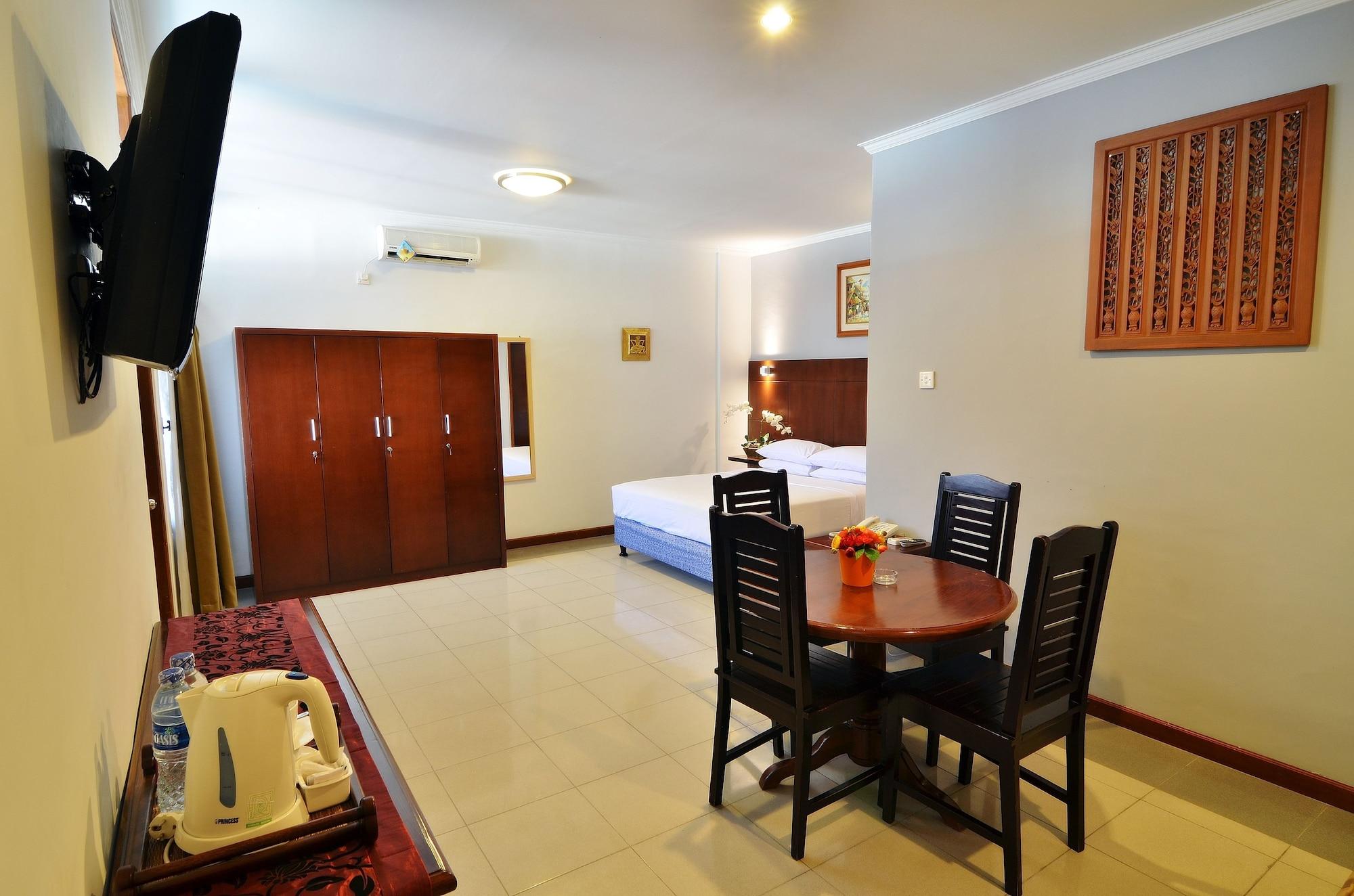 Rosani Hotel Kuta Lombok Buitenkant foto