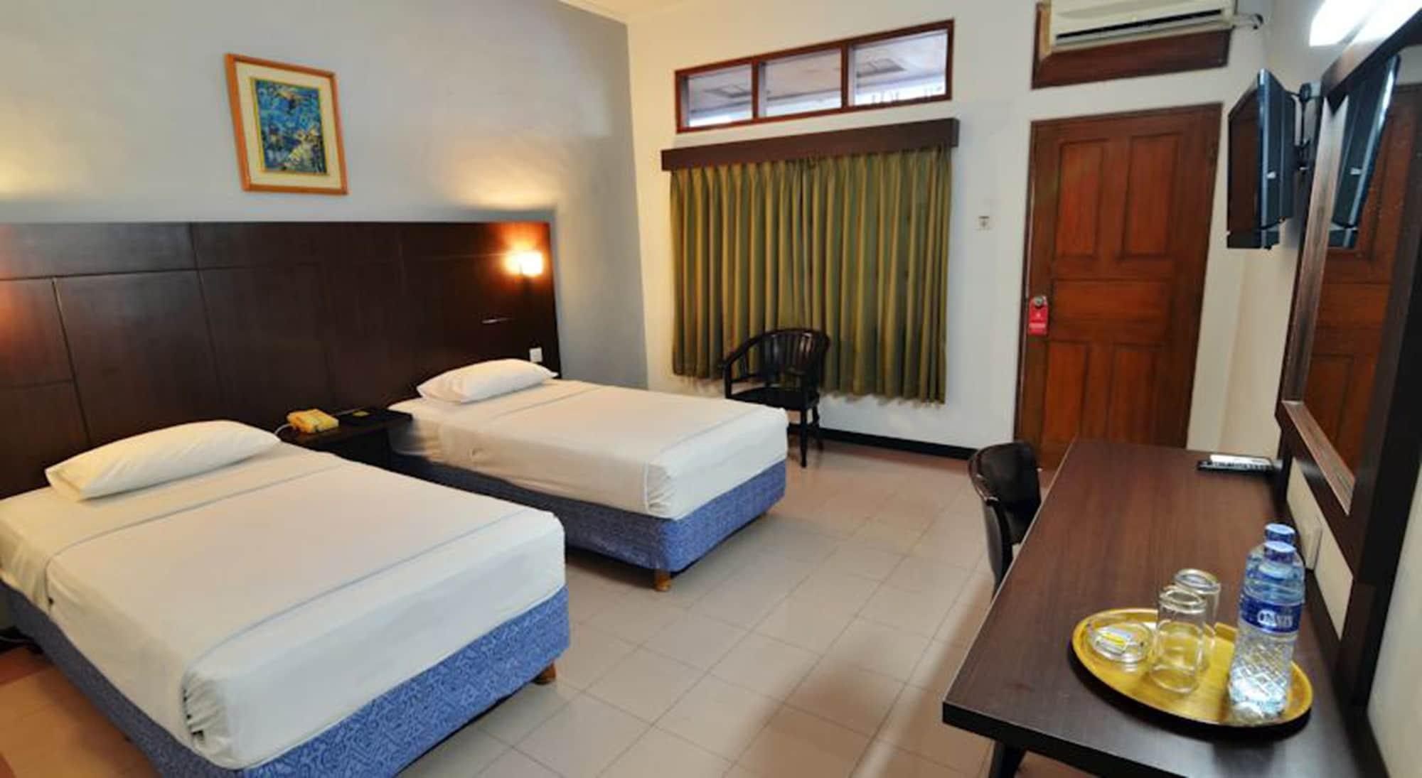 Rosani Hotel Kuta Lombok Buitenkant foto