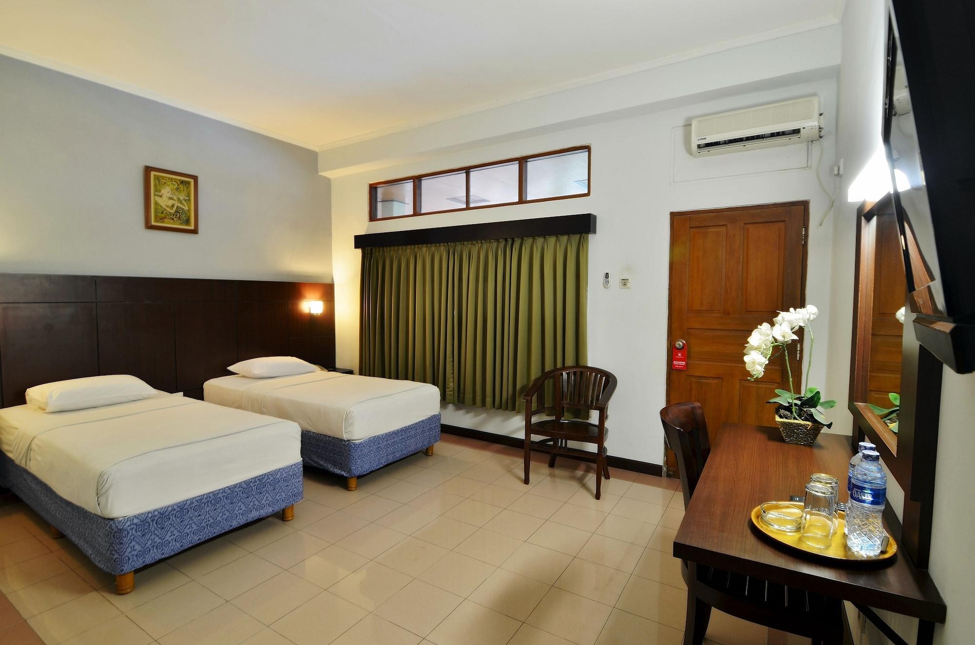 Rosani Hotel Kuta Lombok Buitenkant foto