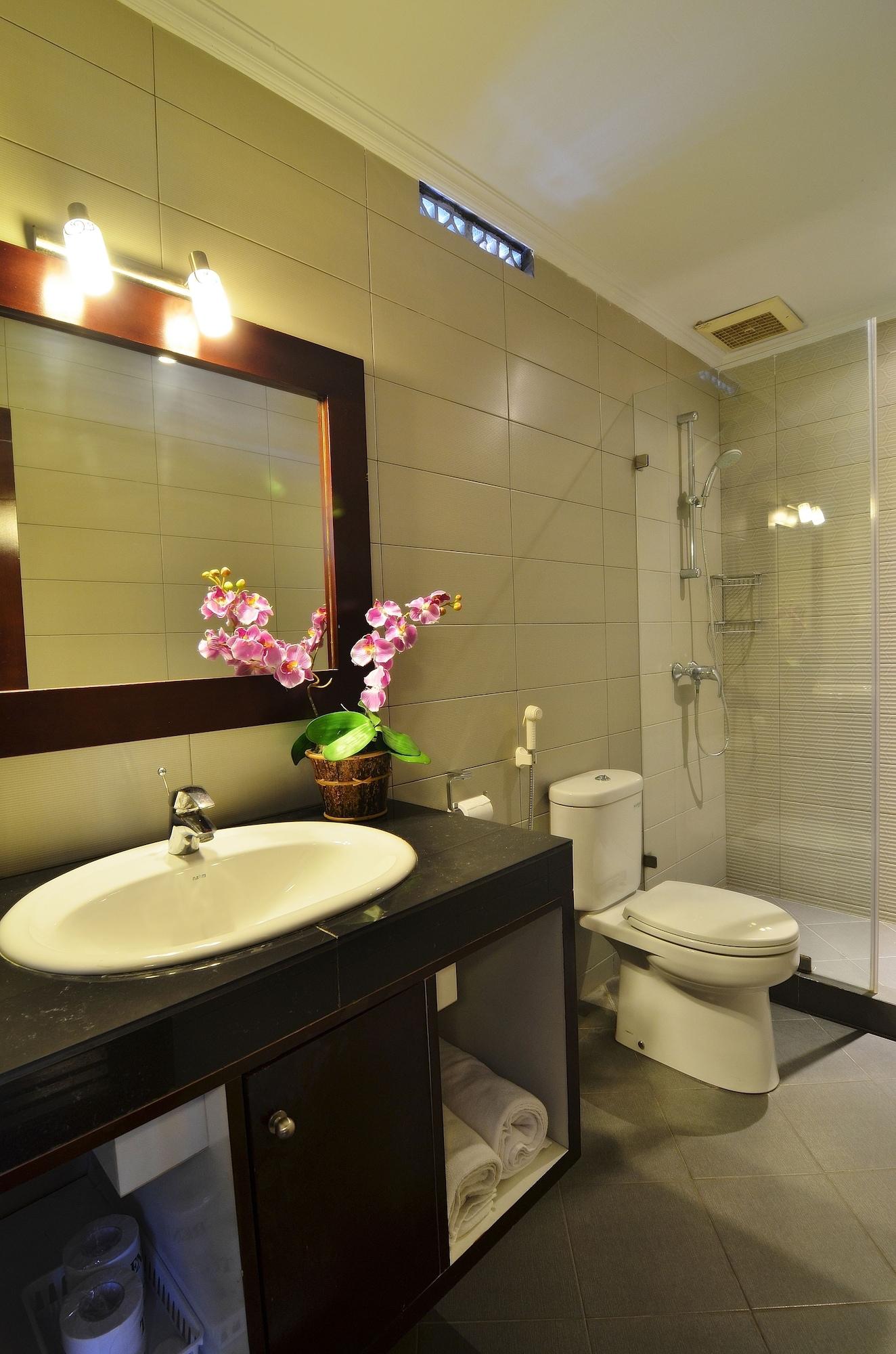 Rosani Hotel Kuta Lombok Buitenkant foto