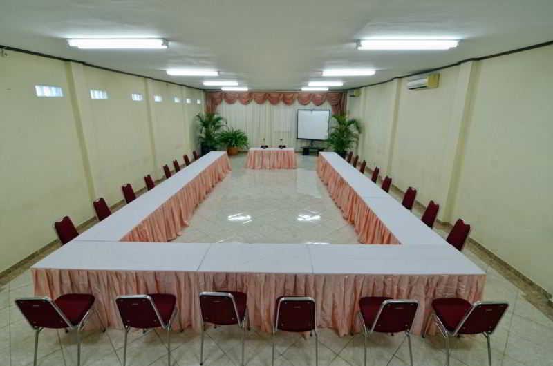 Rosani Hotel Kuta Lombok Buitenkant foto