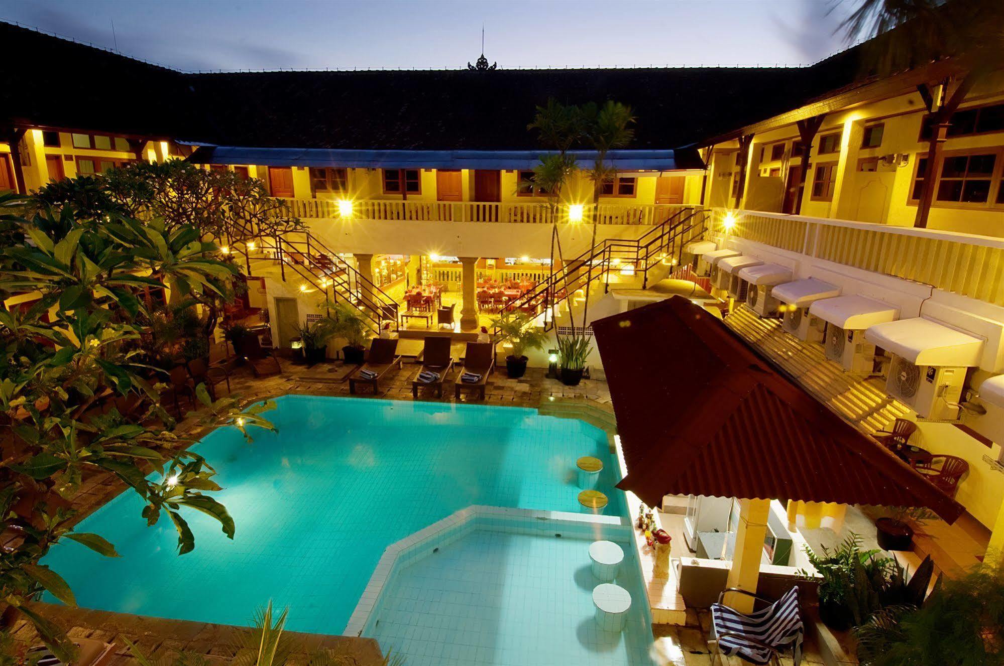 Rosani Hotel Kuta Lombok Buitenkant foto