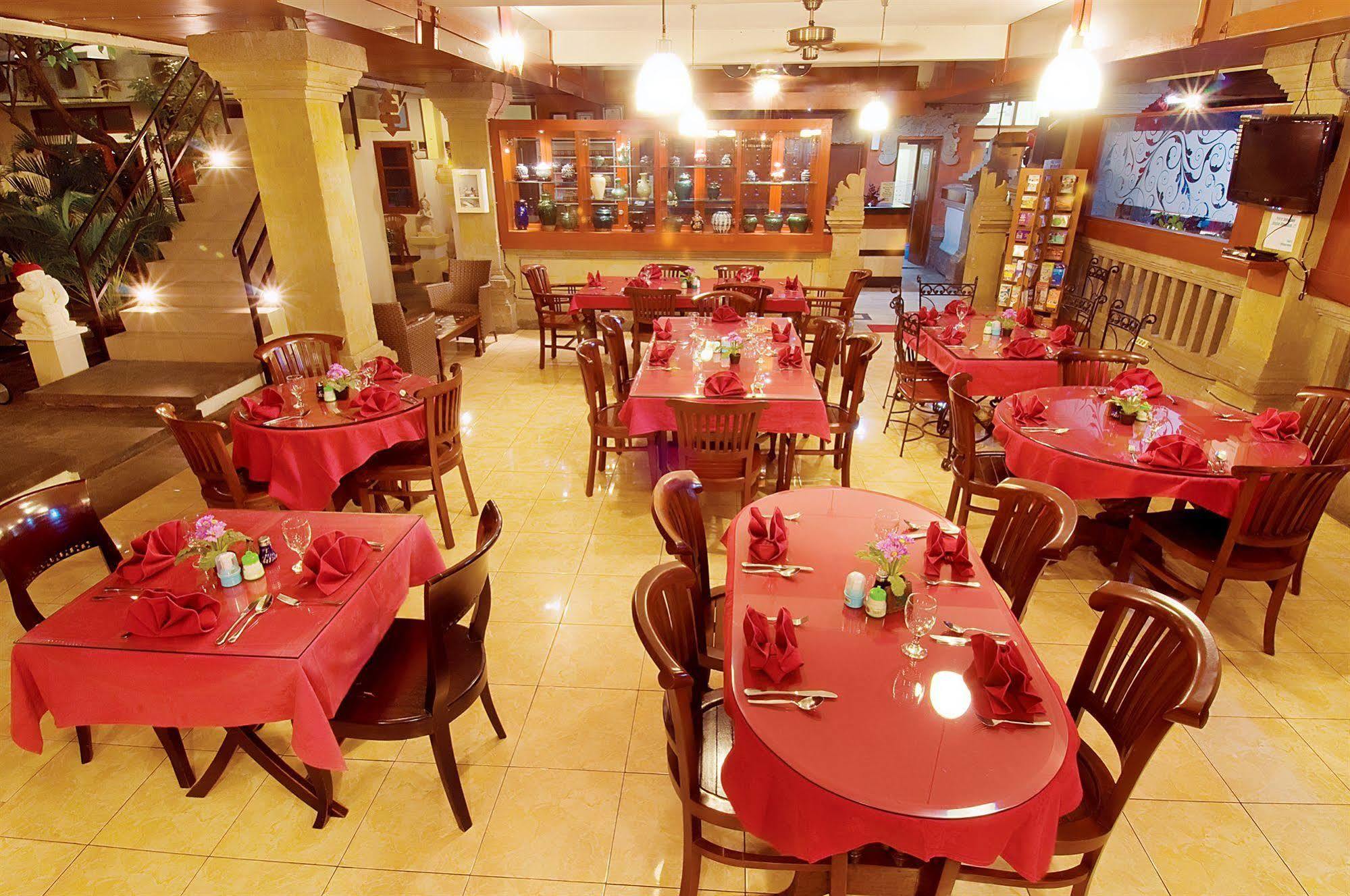 Rosani Hotel Kuta Lombok Buitenkant foto