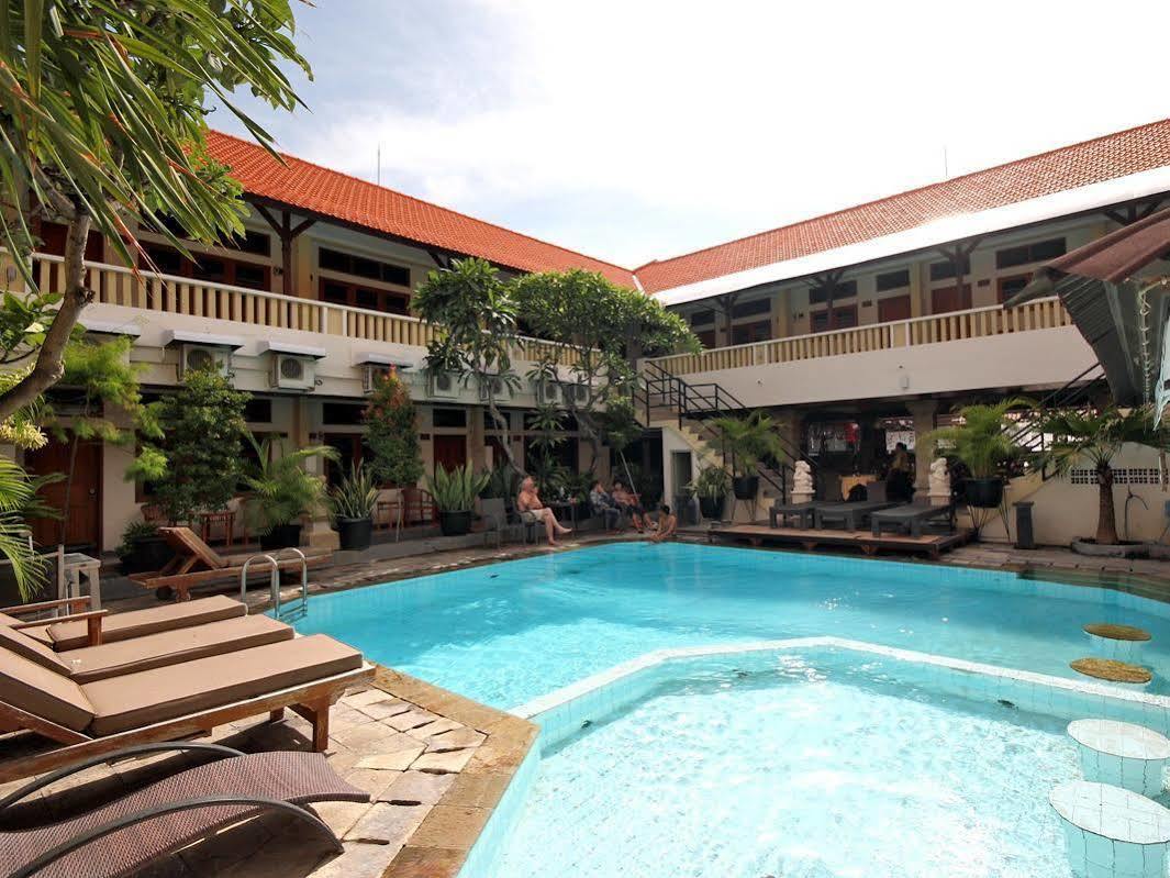 Rosani Hotel Kuta Lombok Buitenkant foto